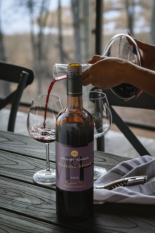 A-Quick-Guide-On-When-and-How-To-Decant-Wine Dunstan Vintner